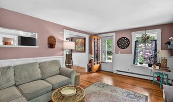53 Central St, Ashburnham, MA 01430