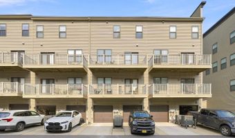 44824 TIVERTON Sq, Ashburn, VA 20147