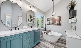 13476 Granada Ave, Apple Valley, MN 55124