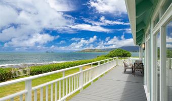 586 Kaimalino St, Kailua, HI 96734
