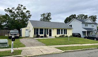 87 Village Dr, Barnegat, NJ 08005