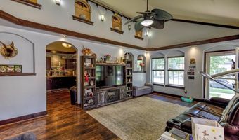 914 S A St, Arkansas City, KS 67005