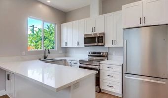 752 W 9th Ave, Escondido, CA 92025