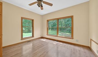1074 Boone Woods Trl, Augusta, MO 63332