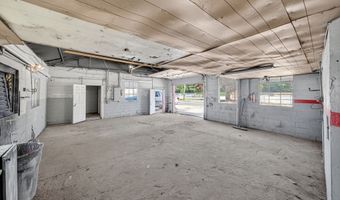 657 Yarmouth Rd, Barnstable, MA 02601