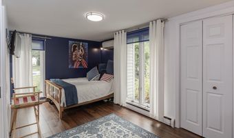 219 Hillcrest Ter, Brattleboro, VT 05301