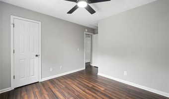 322 WINDING WOODS Trl, Woodstock, GA 30189