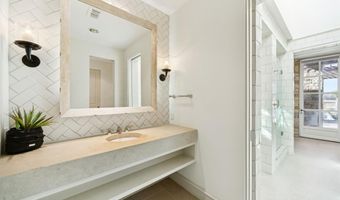 700 Jenkins Rd, Aledo, TX 76008