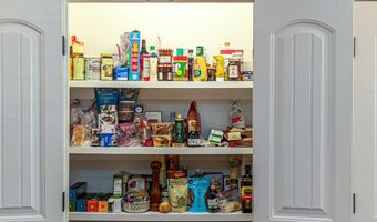 3767 Lacy Leaf Ln, Apison, TN 37302