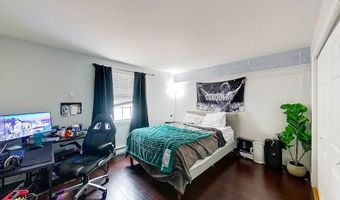 45 Hammond St 3, Newport, RI 02840
