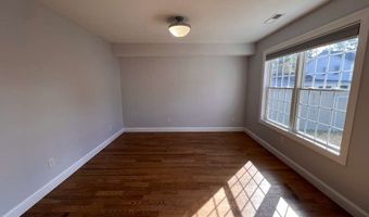 793 Pond St, Bridgeport, CT 06606