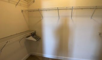 2122 Whitesmith Dr, Apex, NC 27502
