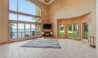 1703 S Le Homme Dieu Dr NE, Alexandria, MN 56308