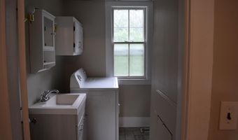 30-32 Main St, Bennington, NH 03442