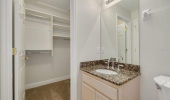 616 YARDARM Dr 8, Apollo Beach, FL 33572