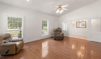 975 County Road 2954, Alba, TX 75410