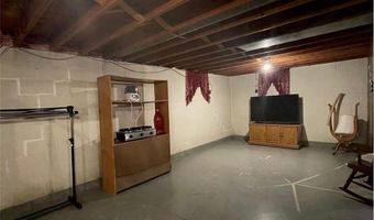 1219 S Newton Ave, Albert Lea, MN 56007