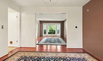 1289 King George Blvd, Ann Arbor, MI 48108