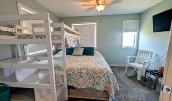 6 Pierces Pt, Cape May Court House, NJ 08210