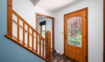 970 Cramton Ave NE, Ada, MI 49301