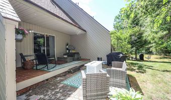 18 Suffolk Ct 159, Bedford, NH 03110