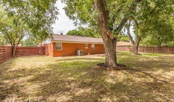 2217 Crescent Dr, Abilene, TX 79605