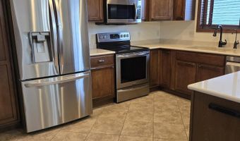 212 S Augusta Ave, Brandon, SD 57005