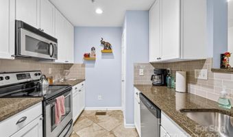 3721 Picasso Ct, Charlotte, NC 28205