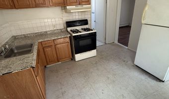 133 W 20TH St, Bayonne, NJ 07002