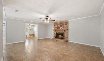 102 E Hopper St, Alvarado, TX 76009