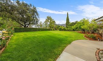 1212 Oakwood Dr, Arcadia, CA 91006