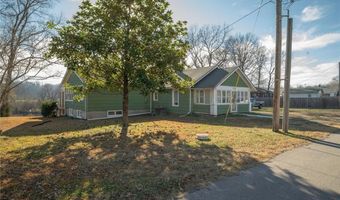 213 Mill St, Anderson, MO 64831