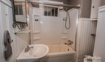 411 Jackson St, Albemarle, NC 28001