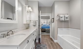 5 Ranger Ln, Arundel, ME 04046