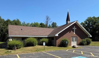 N15475 Downing Rd, Amberg, WI 54102