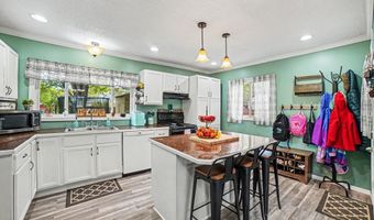 707 N Republic Ave, Alma, MI 48801