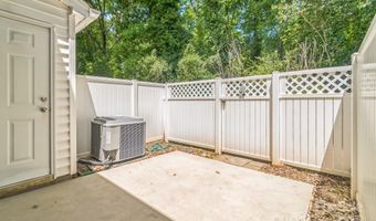 1215 Green Oaks Ln H, Charlotte, NC 28205