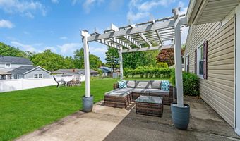 511 Line Rd, Aberdeen, NJ 07747