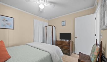 301 Commerce Way E 205, Atlantic Beach, NC 28512