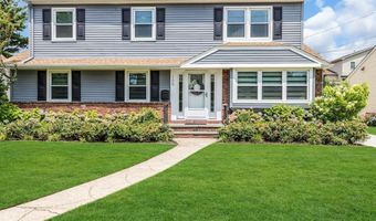 109 Meldon Ave, Albertson, NY 11507