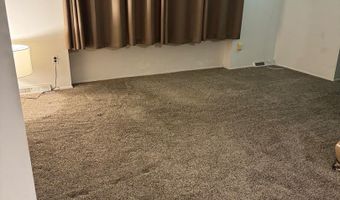 120 HILLDALE Ct, Claymont, DE 19703