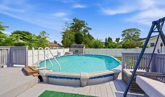 416 Ocean Ave, Beachwood, NJ 08722