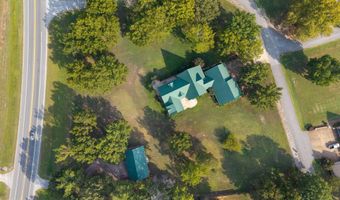 100 Plantation Ln, Batesville, AR 72501