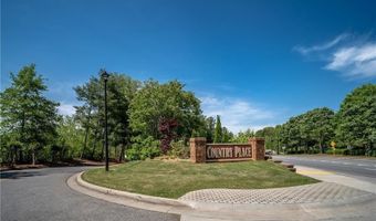 69 Country Place Ct, Alpharetta, GA 30005