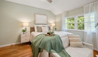 2312 N DEARING St, Alexandria, VA 22302