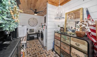 15 Anthony St, Belmont, MS 38827
