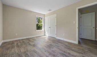 613 W 8TH St, Laurel, DE 19956