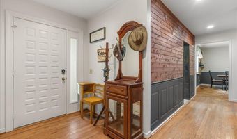 2522 Cindy St, Athens, TN 37303