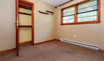 16 Pennsylvania Ave, Jamestown, RI 02835