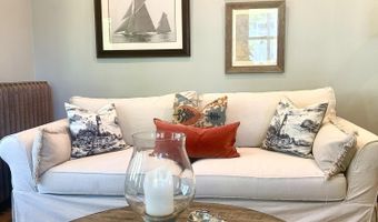199 Foreside Rd, Falmouth, ME 04105